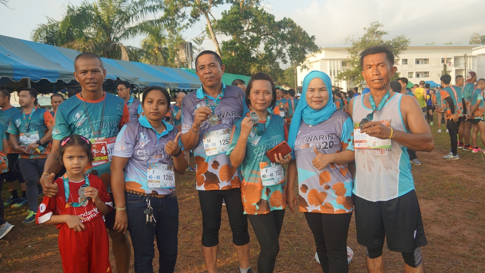 สส.นราธิวาส เขต 2 พปชร. ร่วมเดินวิ่งการกุศลหารายได้มอบเด็กกำพร้าและด้อยโอกาสก้าวไปด้วยกันเพื่อน้องสุไหงปาดี