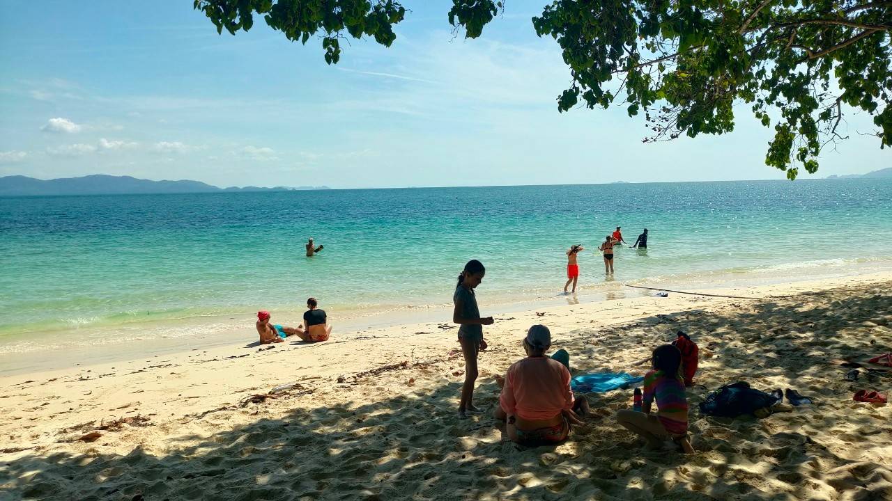 ททท.สตูลปลุกกระแสเที่ยวหมู่เกาะบุโหลนเปิดทริปวันเดียวเต็มอิ่ม 5 เกาะมหัศจรรย์ดึงดูดนักท่องเที่ยวต่างชาติ