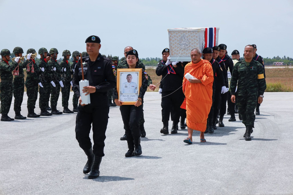 ส่ง “ส.อ.อดิศร คำบุญช่วย” วีรบุรุษทหารกล้า กลับบ้านเกิดอย่างสมเกียรติ 