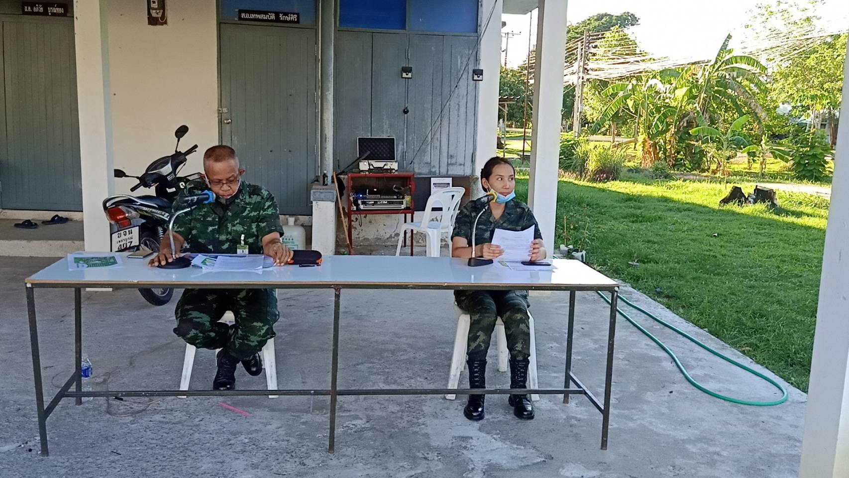 มทบ.36 จัดการประชาสัมพันธ์เสียงตามสายไปยังบ้านพักกำลังพลภายในค่ายพ่อขุนผาเมือง 
