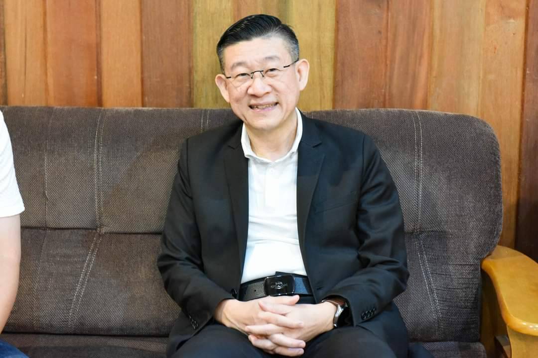   รอง น.พ.สสจ.กาญจนบุรี ร่วมเสวนาการประชุมแลกเปลี่ยนเรียนรู้พัฒนาระบบบริการสุขภาพช่องปาก ปี 2567 เขตสุขภาพที่ 5