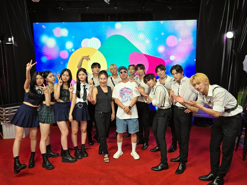 Brave Entertainment ค่ายเพลงเกาหลี ส่งศิลปิน DKB & CANDY SHOP นำร่อง!!! เตรียมโปรเจ็กต์ใหญ่ร่วมกับคนไทยเร็วๆ นี้