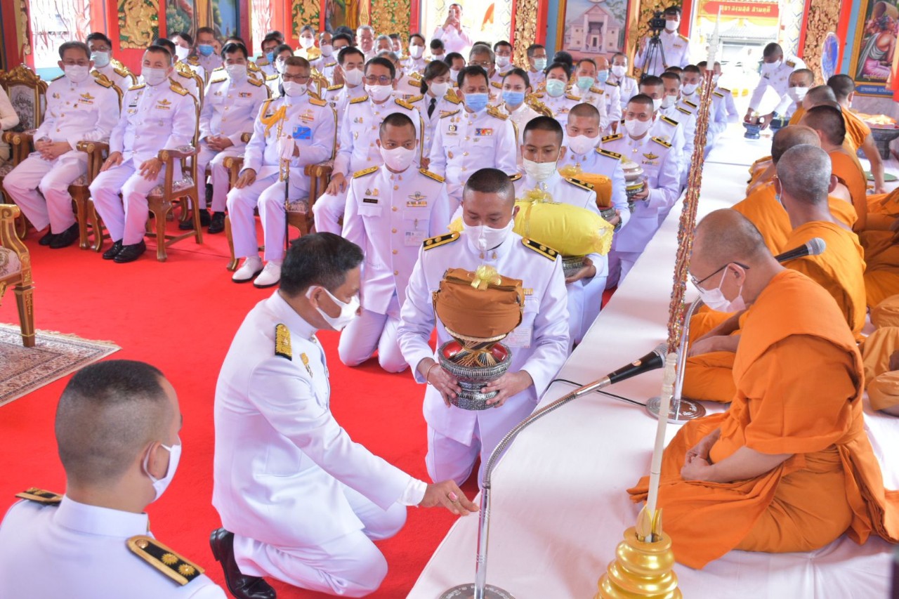 พระบาทสมเด็จพระเจ้าอยู่หัว ทรงพระกรุณาโปรดเกล้าฯ ให้สำนักงานอัยการสูงสุด นำผ้าพระกฐินพระราชทาน ถวายพระสงฆ์จำพรรษาที่วัดประชุมโยธี พระอารามหลวง จ.พังงา