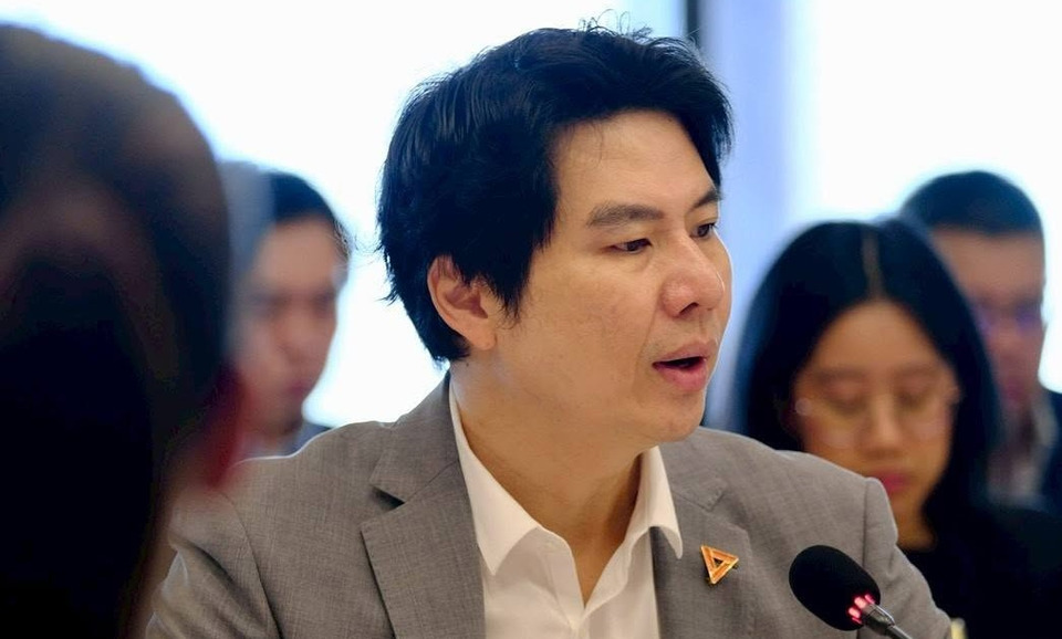 “ภาวุธ” ปัดเอี่ยว Forex บอกรอดูหมายก่อน