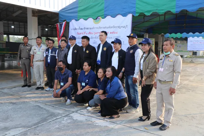 รองผวจ กาญจนบุรีพร้อมกรรมการเลือกตั้ง-สมาชิกสภาอบจ.ลงพื้นที่ร่วมสังเกตการเลือกตั้ง ส.อบจ.