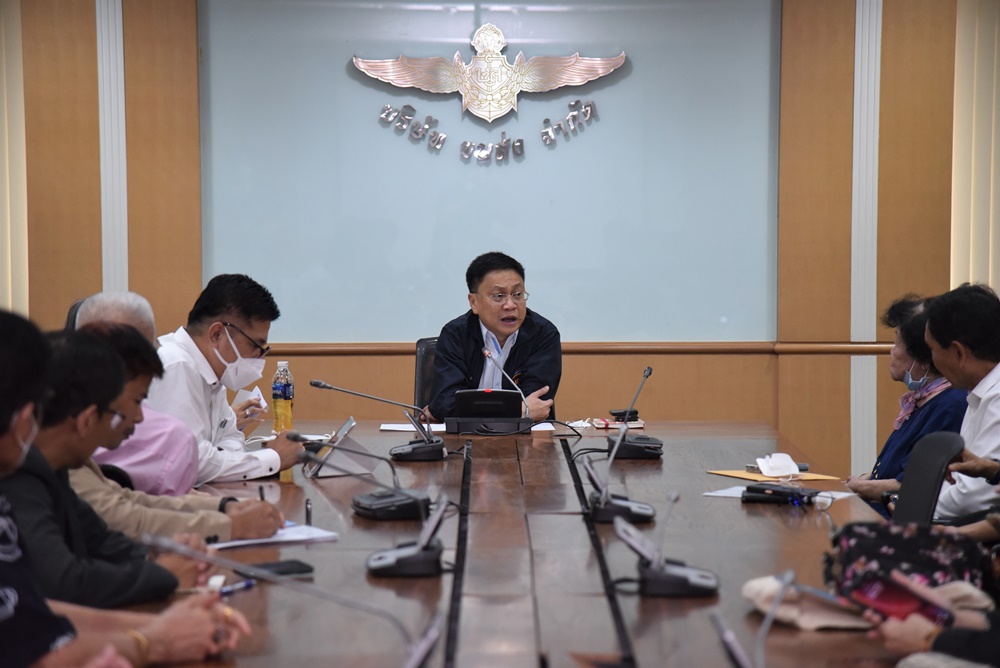 บขส. หารือ รถร่วมฯ เตรียมรถโดยสารรับปชช.ช่วงสงกรานต์ปี 2566