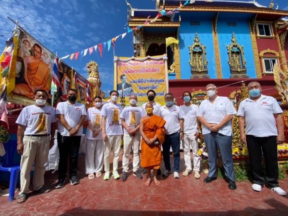 นักธุรกิจใหญ่เมืองเชียงใหม่ สร้างองค์พระเปิดโลกศิลปะจากประเทศจีน เพื่อน้อมรำลึกและถวายเป็นพระราชกุศลรัชกาลที่ 9 