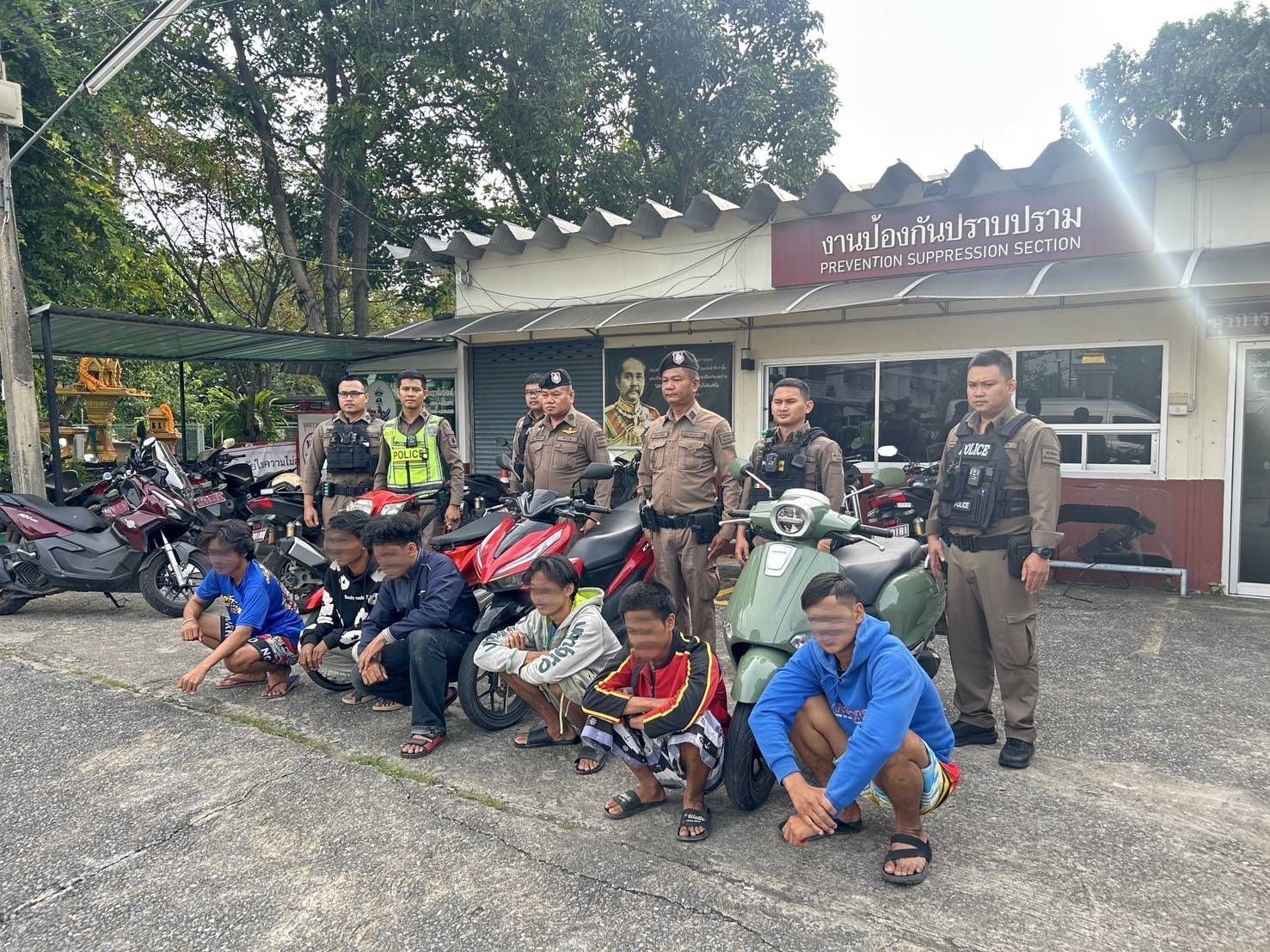 ตร.เดินหน้าปราบแว้น'ปิดกรุงเทพซิ่ง 2568'จับ18 รายยึดรถ 17 คันปิดเพจชักชวนแข่งรถ 2 แห่ง