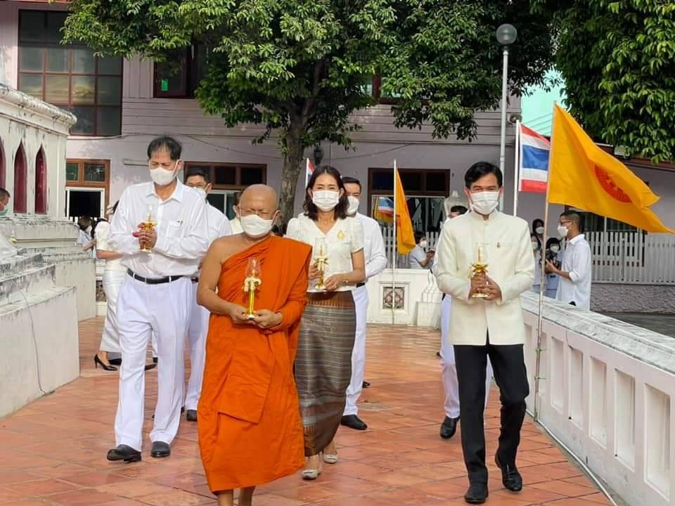 ผู้ว่าฯ ลพบุรี นำพุทธศาสนิกชน ประกอบพิธี อัญเชิญพระพุทธลพบุรีศรีสุวรรณภูมิ ปางประสูติ ขึ้นประดิษฐาน