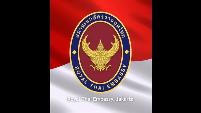 สถานทูตไทยแจ้งเตือน! ภูเขาไฟ "อานัก กรากะตัว" พ่นเถ้าสูง 15 กม. อินโดฯ ปิด 2 สนามบิน จาการ์ตากระทบกว่า 200 เที่ยวบิน