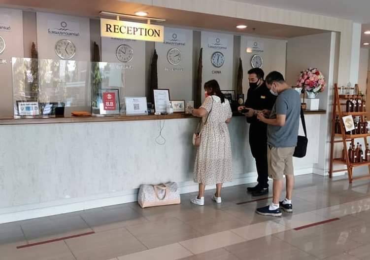 โรงแรมประจวบฯ ยอมรับท่องเที่ยวยังไม่ฟื้น ทำยอดจองห้องพักหาย