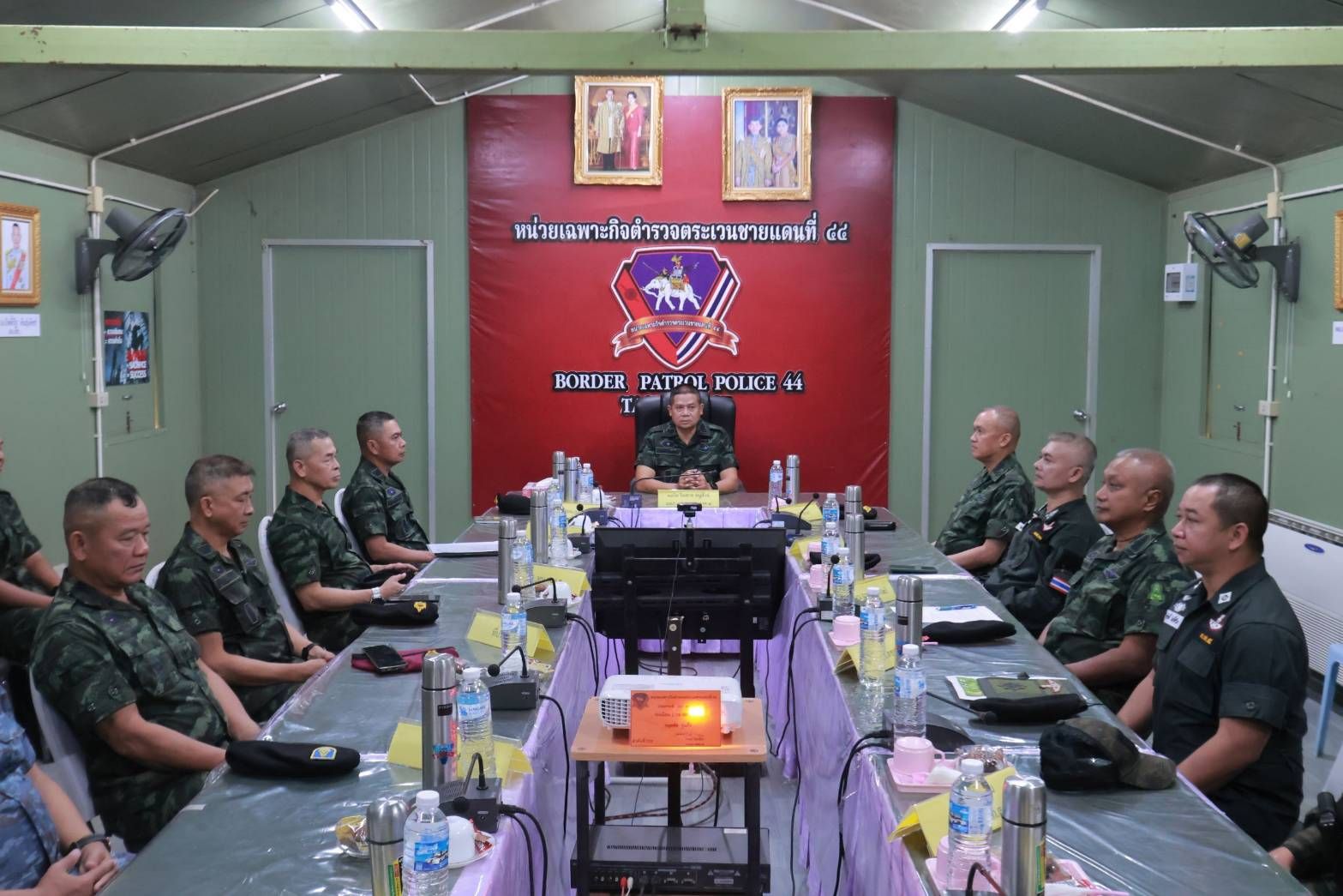 แม่ทัพภาคที่ 4 ตรวจเยี่ยม ฉก.ตชด.44 เสริมขวัญ มอบแนวทางปฏิบัติงาน เน้นย้ำทุกภารกิจจะต้องไม่ประมาท