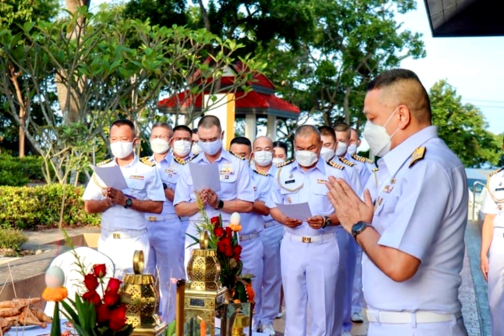 ผบ.กร. กำชับนายทหารชั้นยศนายพลเรือ ปฏิบัติหน้าที่เพื่อชาติ-ราชนาวี ทำทุกภารกิจอย่างมืออาชีพ 