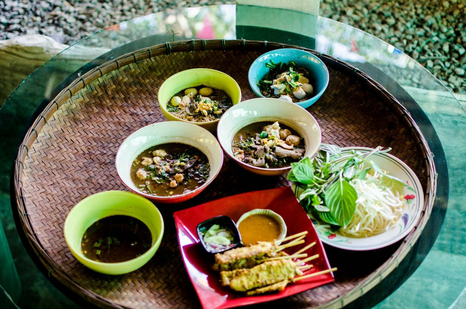 นครนายก - ก๋วยเตี๋ยวเรือผักกูดอร่อยเหาะ