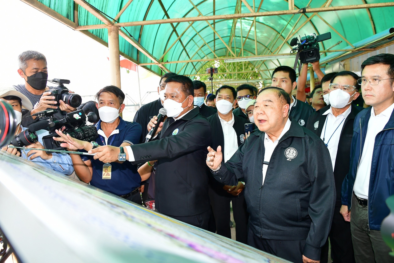  “บิ๊กป้อม” ลงพื้นที่อยุธยา​ ตรวจติดตามแผนบรรเทาอุทกภัยลุ่มน้ำเจ้าพระยาตอนล่าง