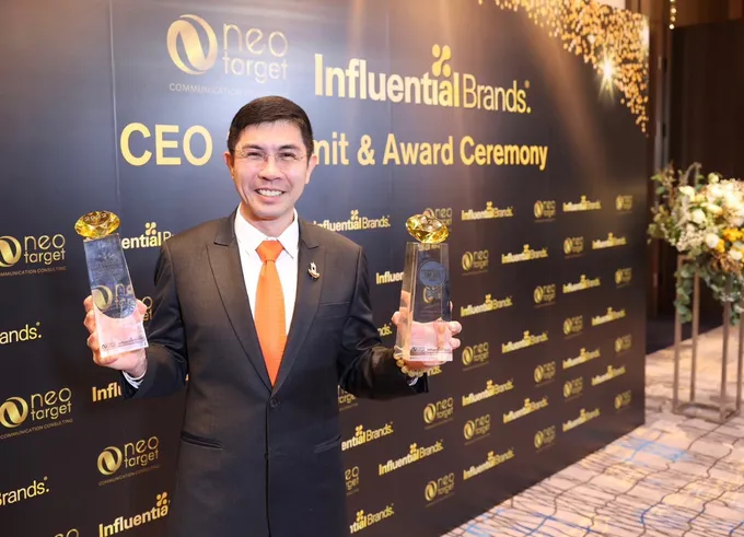 "เอ็มดี ธอส." คว้ารางวัล TOP CEO 2 ปีซ้อน ขณะที่ "ธอส." คว้าแบรนด์โดดเด่น Outstanding Brands
