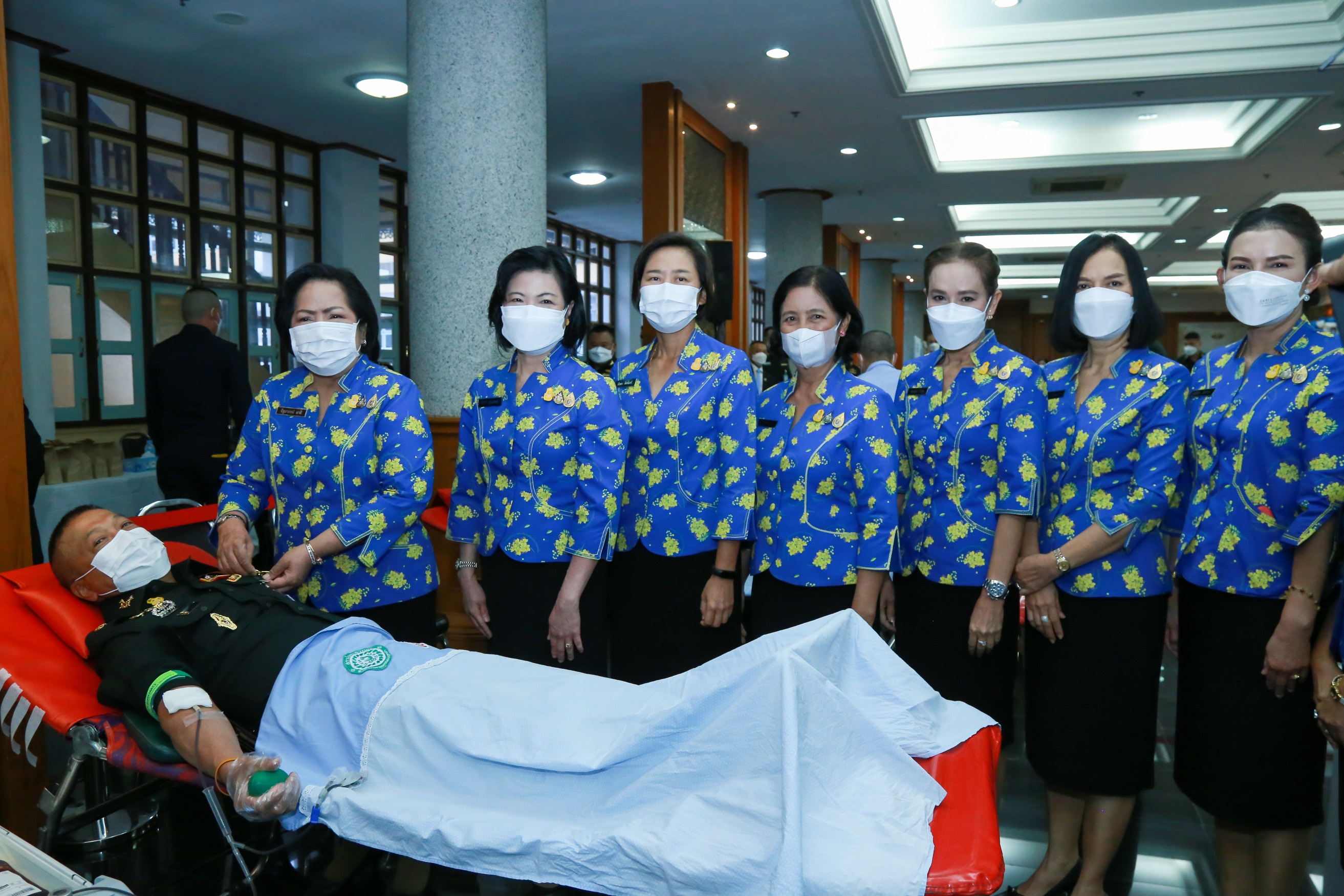สำนักงานปลัดกระทรวงกลาโหม จัดกิจกรรมบริจาคโลหิตถวายเป็นพระราชกุศล สมเด็จพระบรมราชชนนีพันปีหลวง