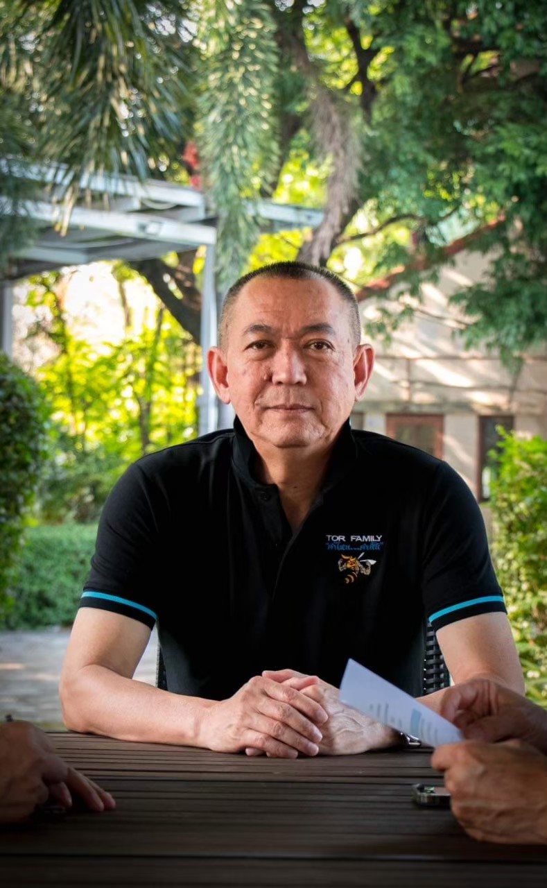 "เฉลิมชัย" สุดเดือด ! โวยถูกอ้างชื่อขน "16สส.ปชป." เปิดดีล "ภูมิใจไทย" จ่อร่วม "รัฐบาลเพื่อไทย"  ชี้ประชุมพรรคราบรื่นหรือไม่อยู่ที่ "สำนึก" 