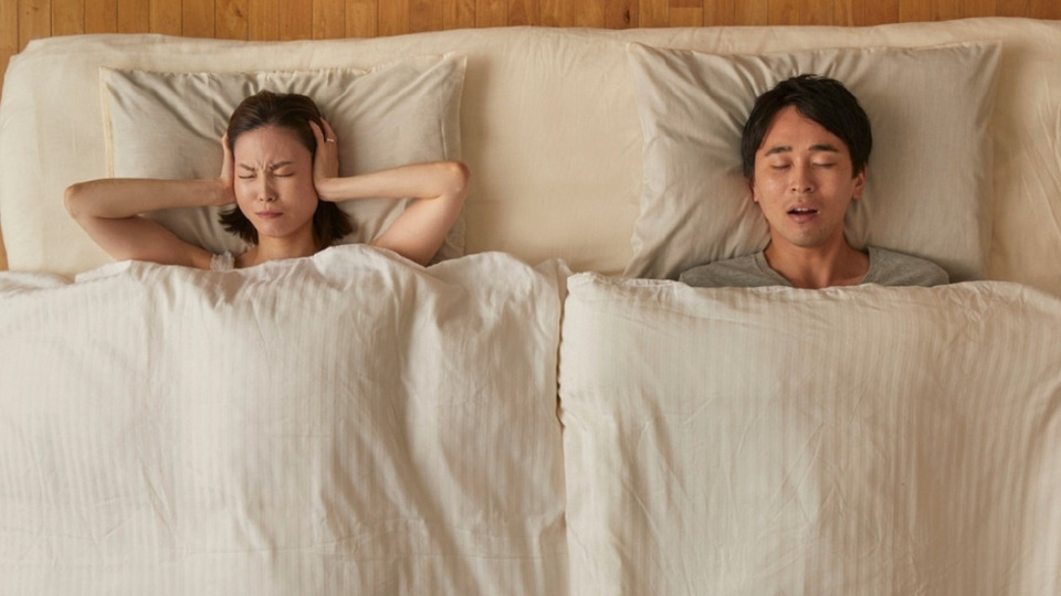 นอนกรนไม่ใช่เรื่องเล็ก รู้จักเครื่อง CPAP ช่วยแก้ปัญหานอนหลับ