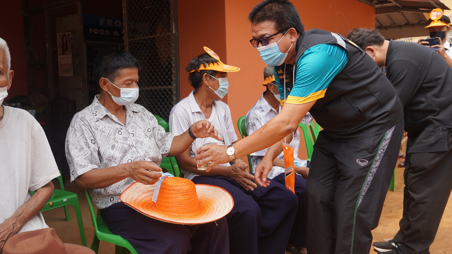 สสส.และองค์กรเครือข่ายงดเหล้าจัดกิจกรรม  สืบสานประเพณีท้องถิ่นช่วงสงกรานต์