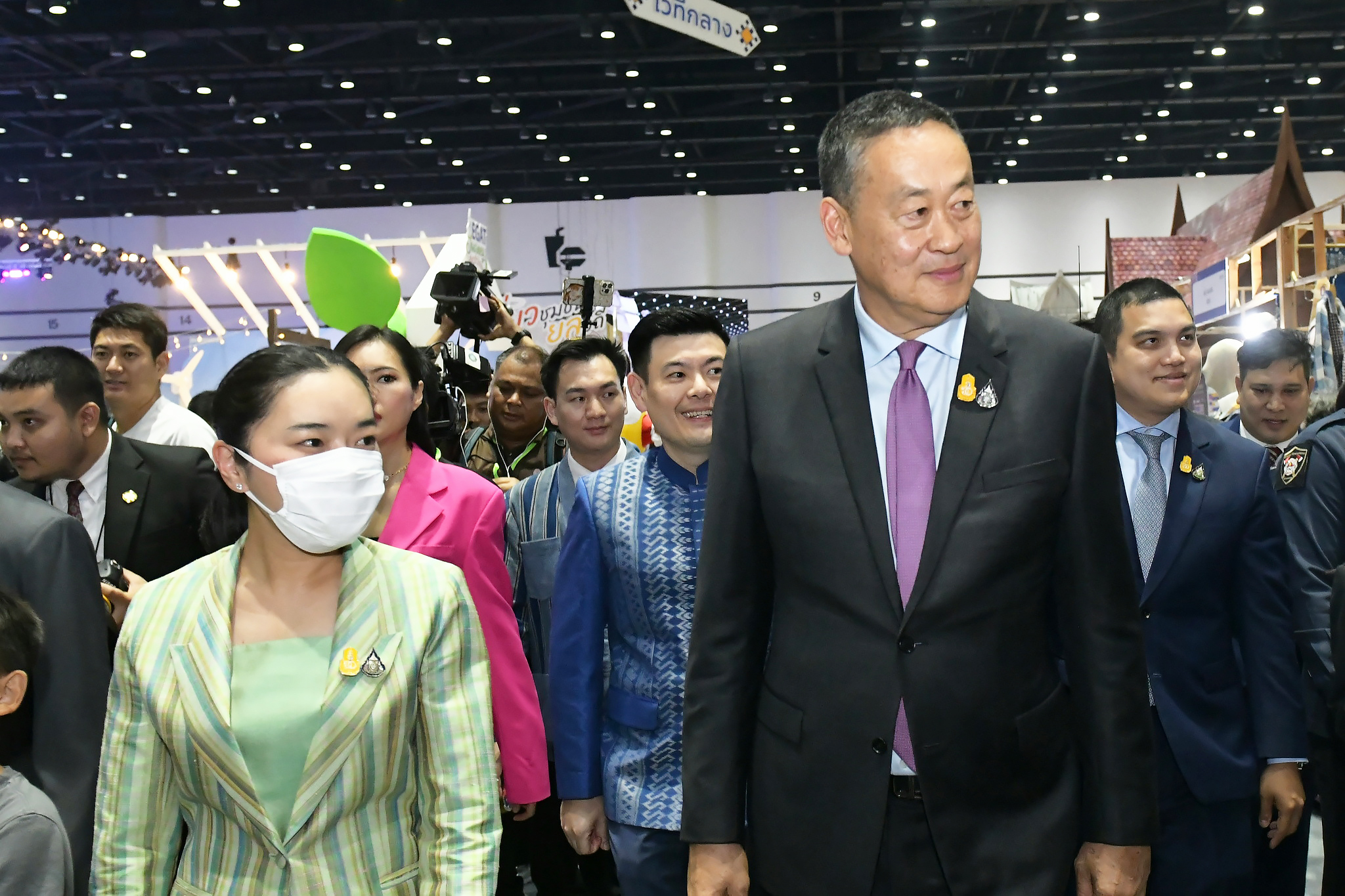 นายกฯ เปิดงานเทศกาลเที่ยวเมืองไทย ตั้งเป้าเป็นฮับการท่องเที่ยว ชู “อัตลักษณ์-วัฒนธรรม-วิถีชีวิตชุมชน เป็นซอฟต์พาวเวอร์ โชว์ จุดขายไทย