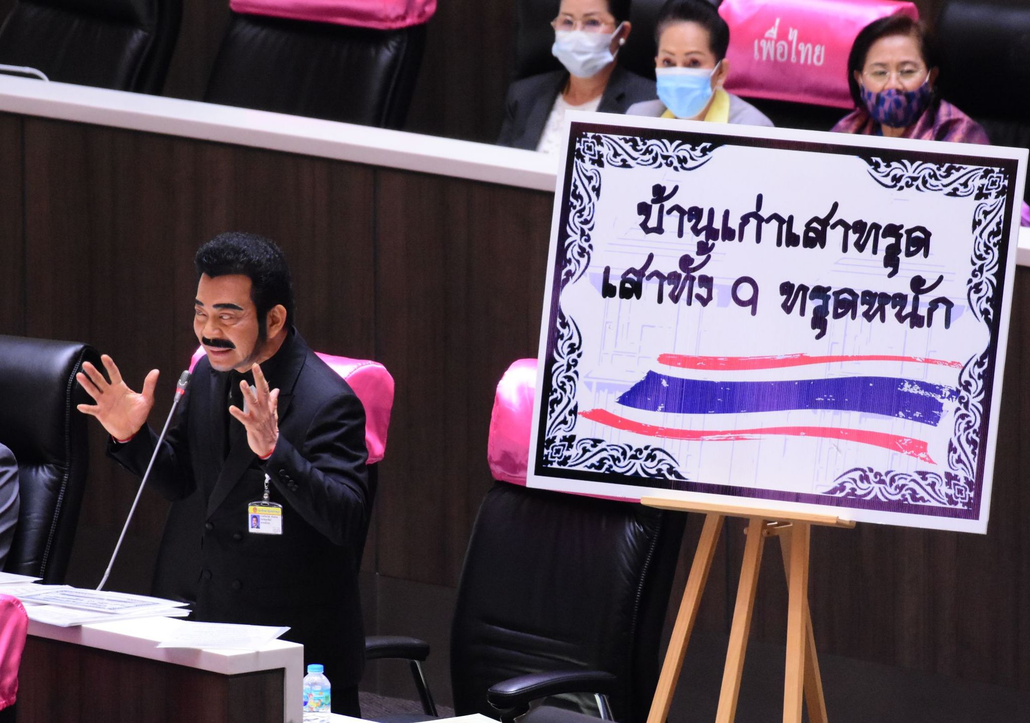 ไม่รับเงินชั่ว! “ศรัณย์วุฒิ” อ้างใบเสร็จเช็คบิล โยงโกงจัดซื้อรถบัส-รถถัง เอื้อ 2 เจ้าสัวใหญ่ฮุบปท.