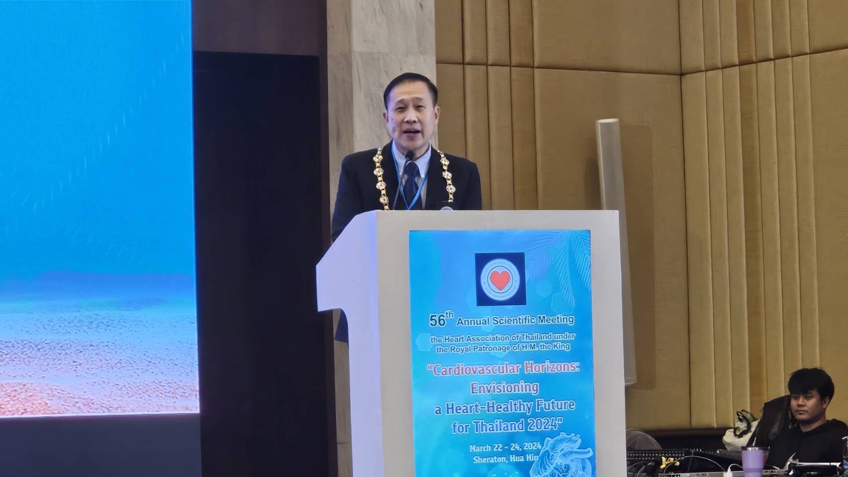 เปิดประวัตินายกสมาคมแพทย์โรคหัวใจแห่งประเทศไทยในพระบรมราชูปถัมภ์คนล่าสุด