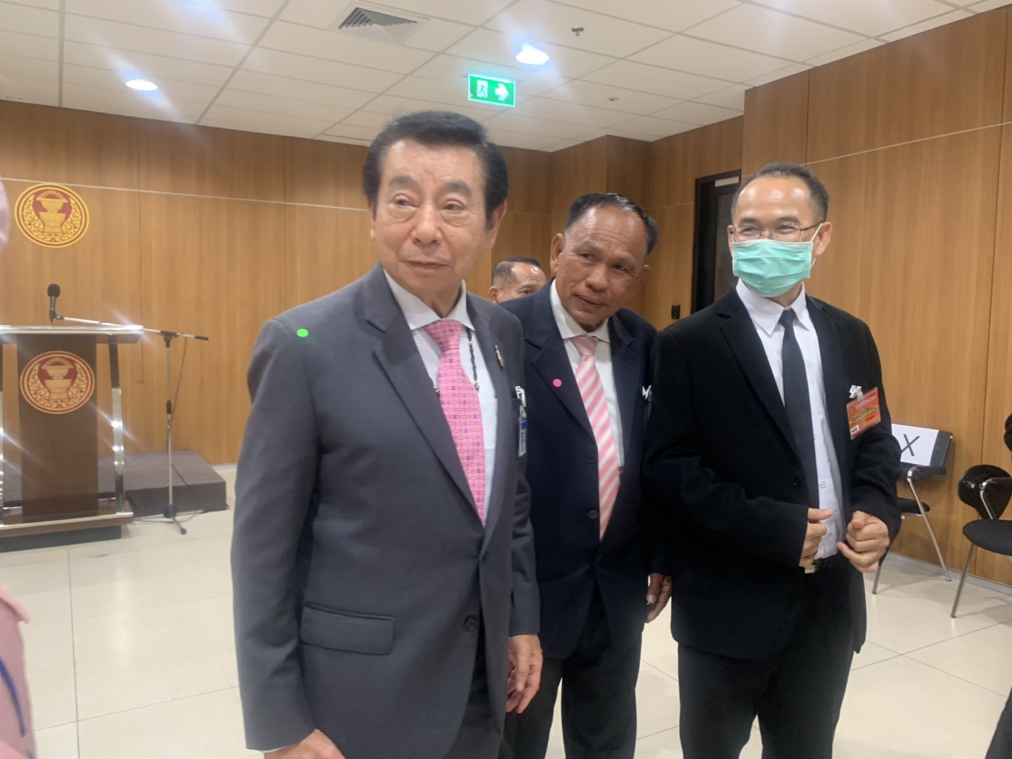 งานเข้ากกต.!! “สุรพล เกียรติไชยากร” เฮ!!ศาลเลือกตั้งยกคำร้อง คดีใส่ซองทำบุญช่วงเลือกตั้ง ขู่กกต.คืนสิทธิ์พร้อมชดใช้ค่าเสียหาย 70 ล.