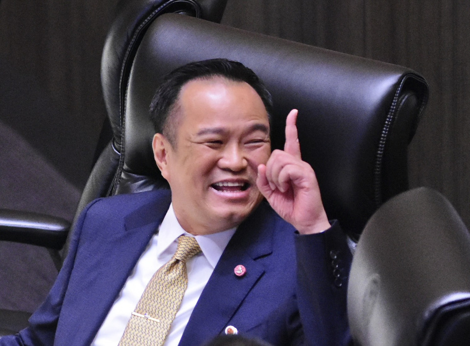 ทอ.เตรียมมอบ “ปีกกิตติมศักดิ์” ให้ “อนุทิน” นายกฯนักบิน หัวใจติดปีก ก่อนบินลาวพรุ่งนี้