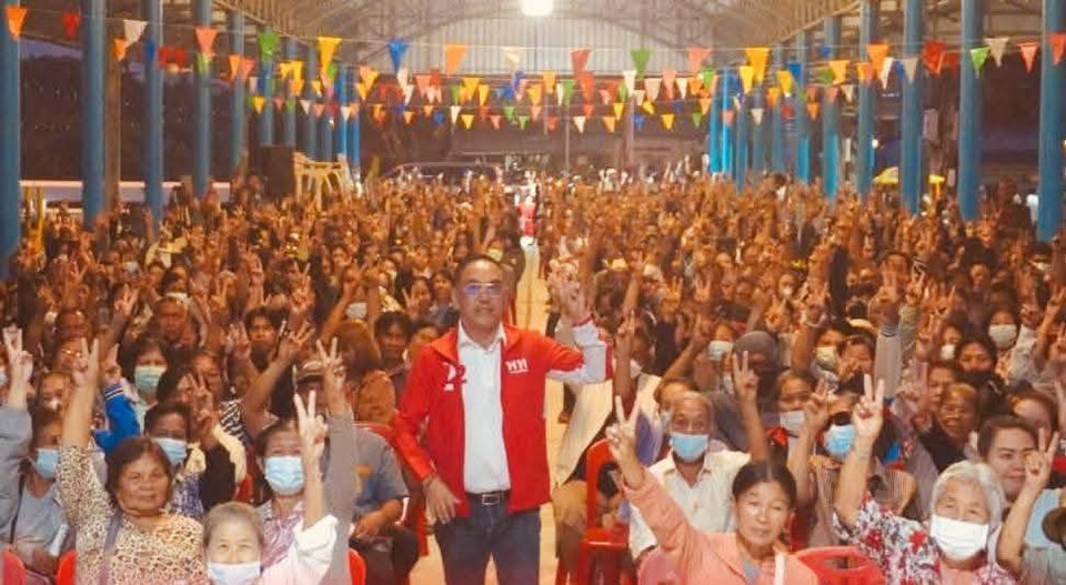 สนามตากเขต3 เดือด! "ดร.อาร์ท" เดินชนทุกหมู่บ้าน อ้อนเลือกเพื่อไทยทั้งคนทั้งพรรค 