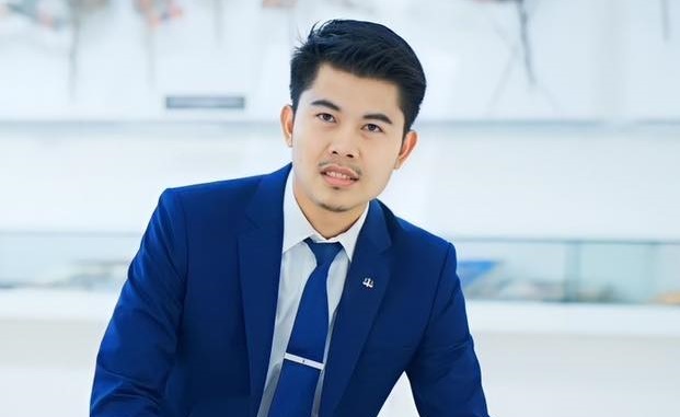 ทนายชายพัฒน์ โพสต์แซ่บถึงเมียน้อย พวก "สวยโรงทาน" ชอบอ้างไม่รู้ว่ามีเมีย 
