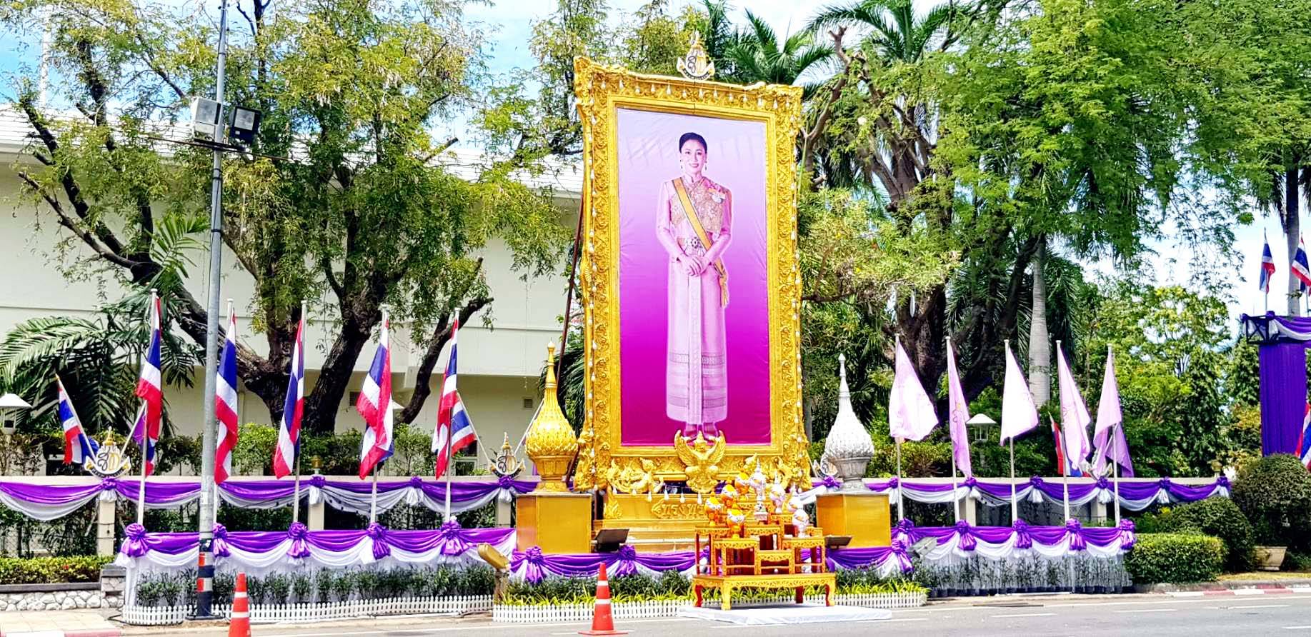 ทม.หัวหิน ปรับภูมิทัศน์รอบวังไกลกังวลสวยงามสมพระเกียรติ เนื่องในวันเฉลิมพระชนมพรรษาสมเด็จพระนางเจ้าฯ พระบรมราชินี