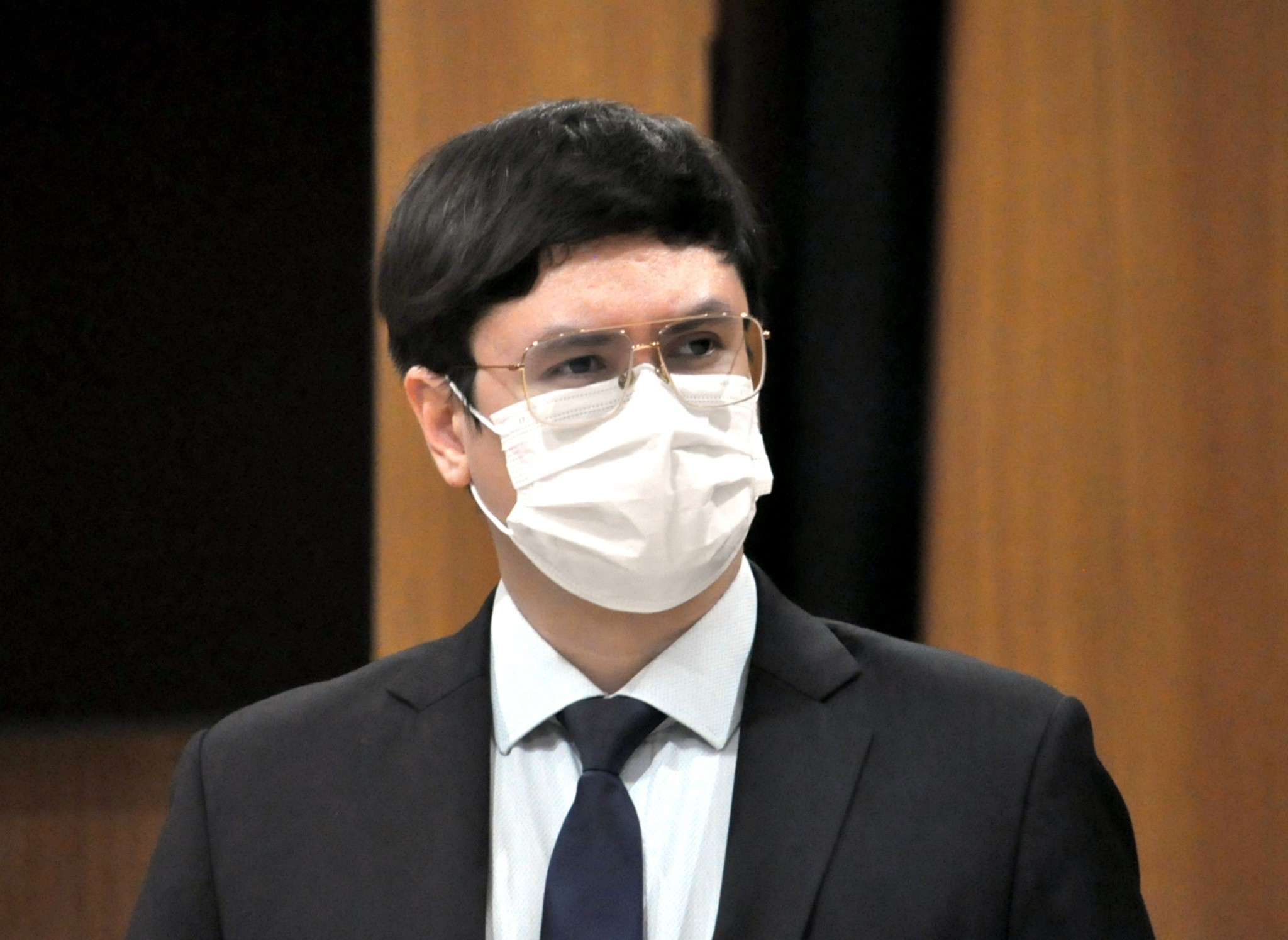 "โรม" หวั่นกมธ.แก้รธน.ทำลายหลักการรัฐสภา หลังเตรียมแก้เนื้อหามาตราอื่น อุดข้อบกพร่องร่างปชป.