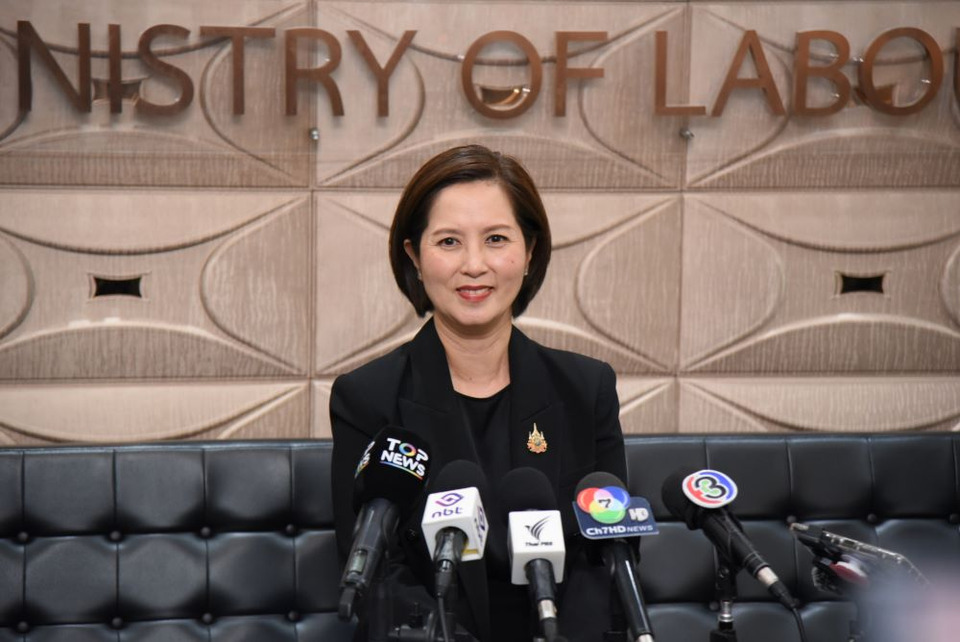 “ตรีนุช” เผย ครม.เห็นชอบมาตรการแรงงาน ผ่อนผันต่างด้าว 3 สัญชาติเข้าสู่ระบบ แก้ปัญหาขาดแคลนแรงงาน
