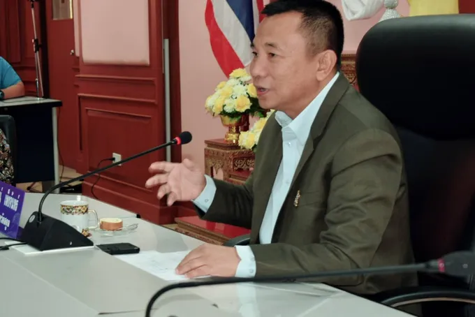 สตูล​เปิดศูนย์บัญชาการเหตุการณ์ป้องกันการระบาด  หลังเชื้อไวรัสโคโรนาถูกยกระดับให้เป็นภัยแห่งชาติ