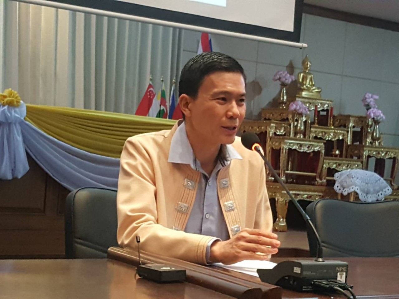 เทศบาลนครเชียงใหม่แถลงงดจัดกิจกรรมในประเพณีสงกรานต์ (ปี๋ใหม่เมือง) 2563 แห่พระพุทธสิหิงห์