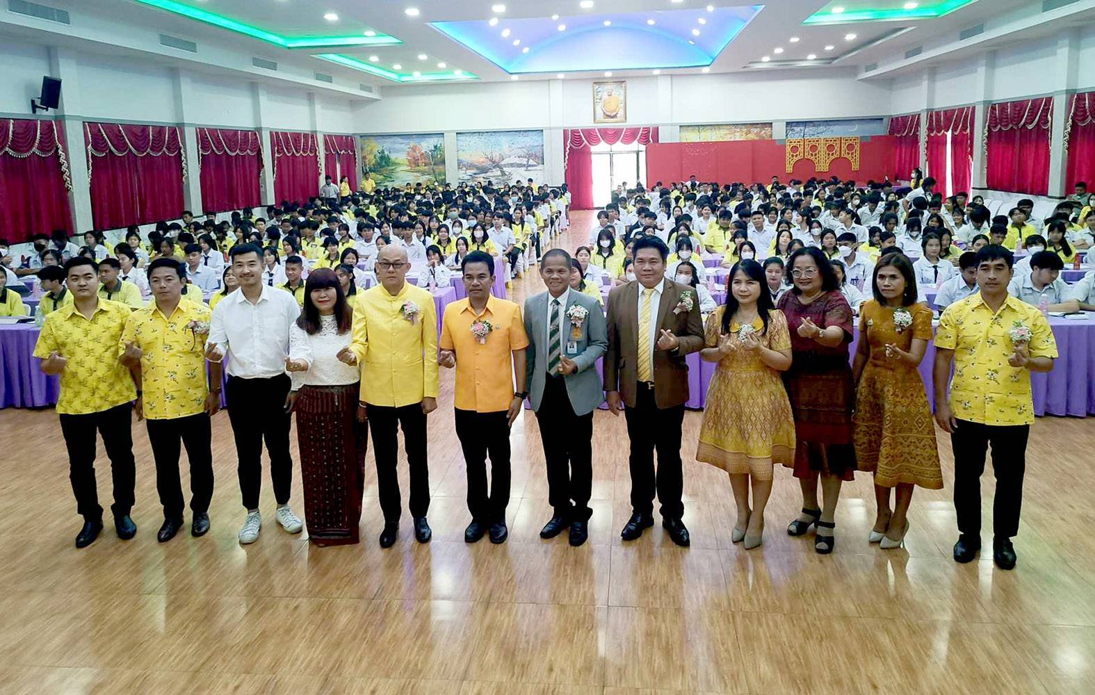 นอภ.เมืองกาญจนบุรีเปิดโครงการ Engiish We Iike ส่งเสริมให้เด็กมีเทคนิคในการทำข่อสอบ TGAT 