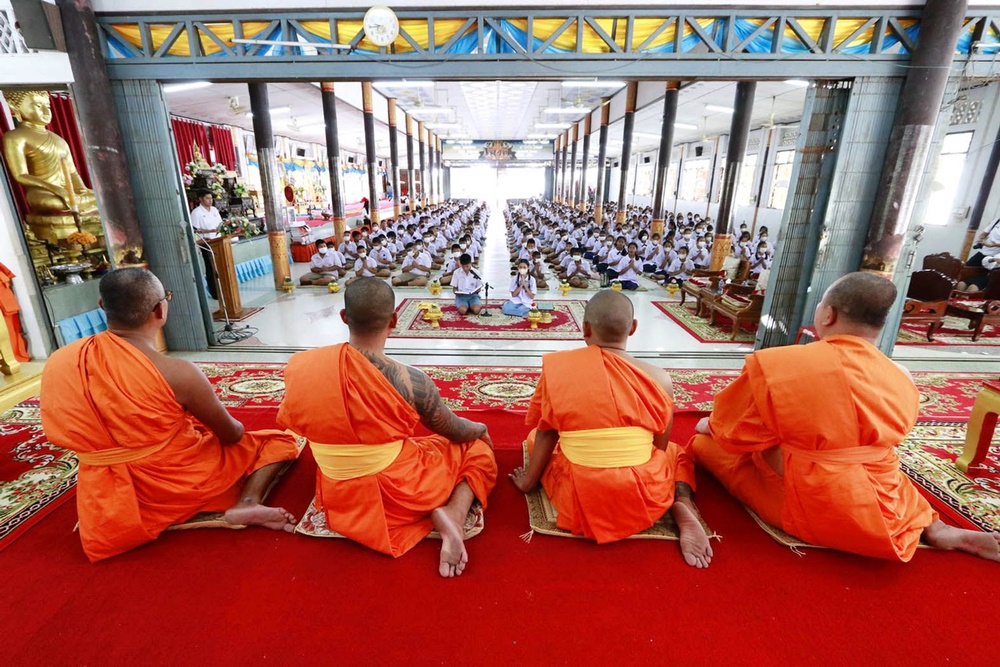 ทม.หัวหิน นำเยาวชนเข้าอบรมค่ายพุทธบุตร ให้เป็นคนดีของสังคม