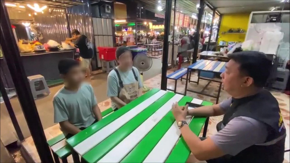 จบดราม่า! น้อง 12 เปิดใจช่วยน้าขายไข่เจียวอุดรฯ ผู้ใหญ่ใจดีหนุนเรียนต่อ ม.1 