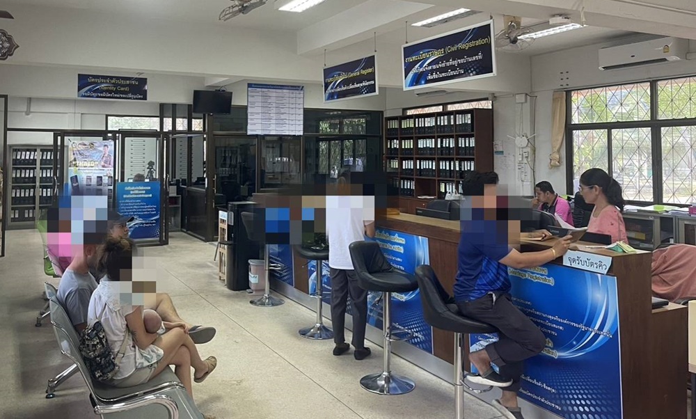 นอภ.เกาะพะงัน ย้ำ "บัตรสมาร์ทการ์ด" ทำบัตรประชาชนมีเพียงพอ 