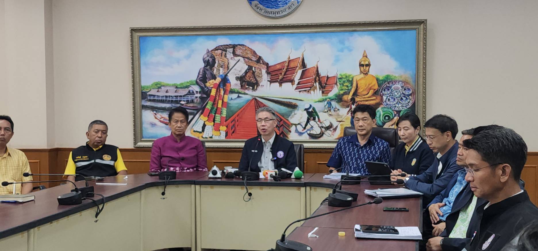 ปลัดกระทรวงอุตสาหกรรม หารือแนวทางการขนย้ายกากแคดเมียมที่พบแล้วกว่า 12,000 ตัน กลับสู่หลุมต้นทาง