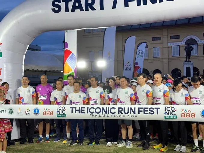 สสส. ร่วมกับภาคีฯ ปล่อยตัวนักวิ่งงาน "The ICONiC Run Fest Thailand Series Chiang Rai 2024" รวมพลังสร้างสุขภาพดี 