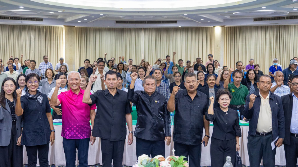 อบจ.ตรัง ถ่ายทอดเทคโนโลยีปาล์มน้ำมัน ยกระดับเกษตรกรรายย่อย