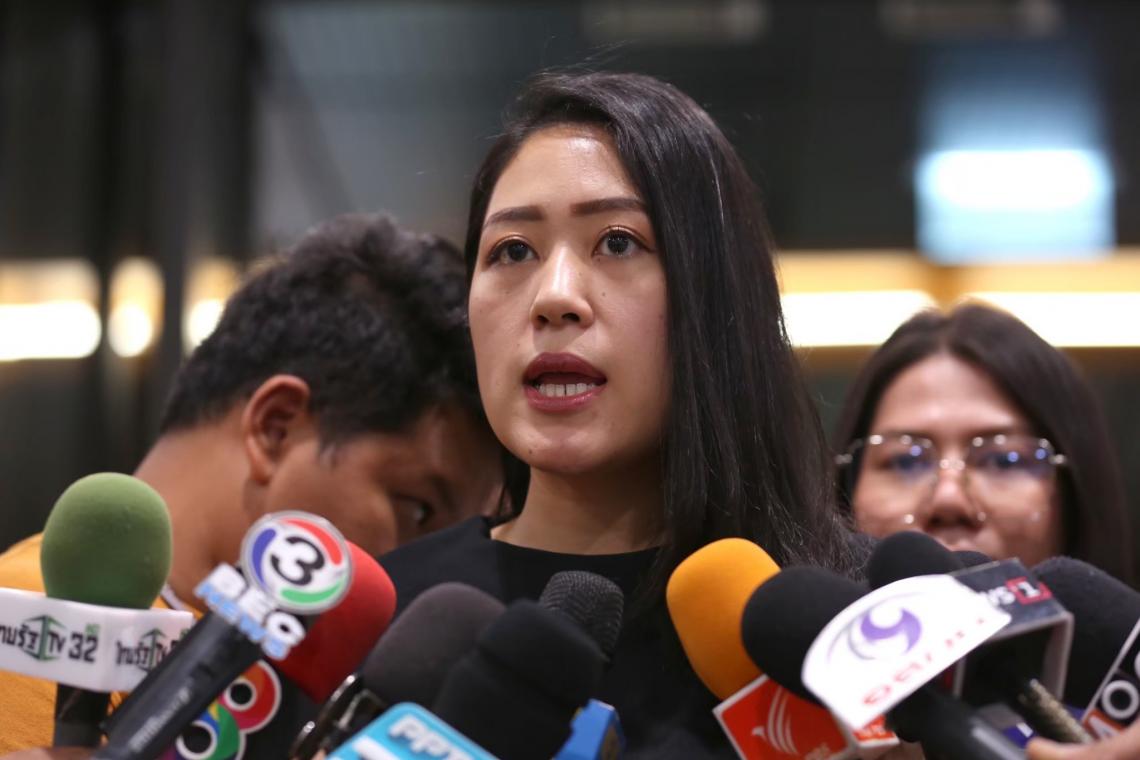 ปปช. จ่อฟัน "ช่อ พรรณิการ์" ผิดจริยธรรมร้ายแรง โพสต์เข้าข่ายหมิ่นสถาบัน