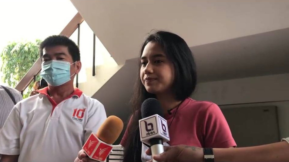 ตร.นัดส่งสำนวนสั่งฟ้อง "น้องมายด์ " 8 ธค. ฉะ คกก.สมานฉันท์ยื้อเวลา คนกลางอาจซุกปัญหาไว้ใต้พรม