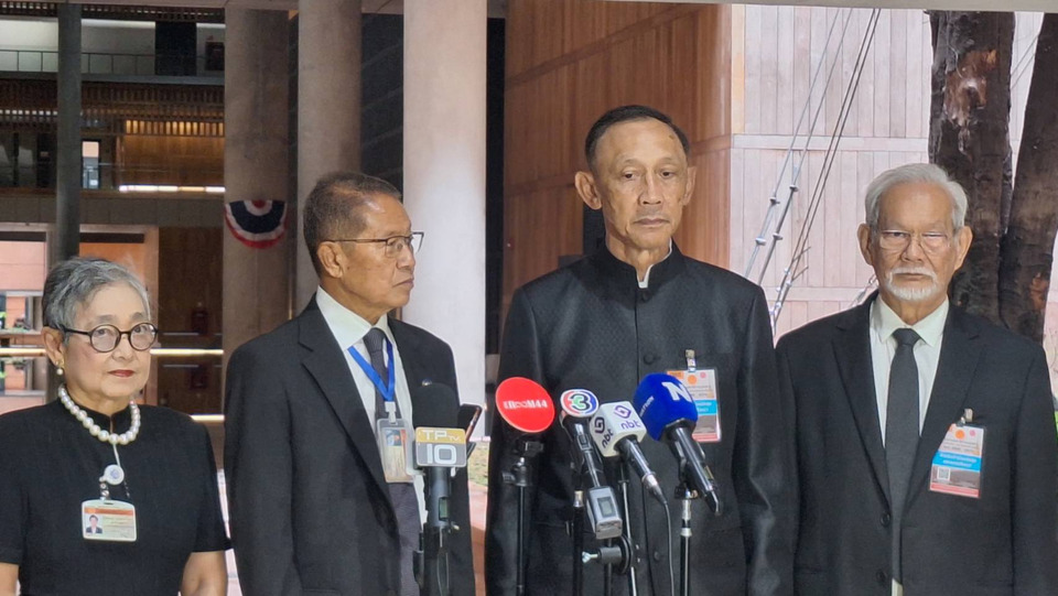 ลุ้นนัดหน้าชี้ชะตา! "อดีตกมธ. ICT" บุกสภาฯยื่นหลักฐานมัด “ประธาน กสทช.” ขัดคุณสมบัติ ยันหากผิดจริงมีผลย้อนหลัง