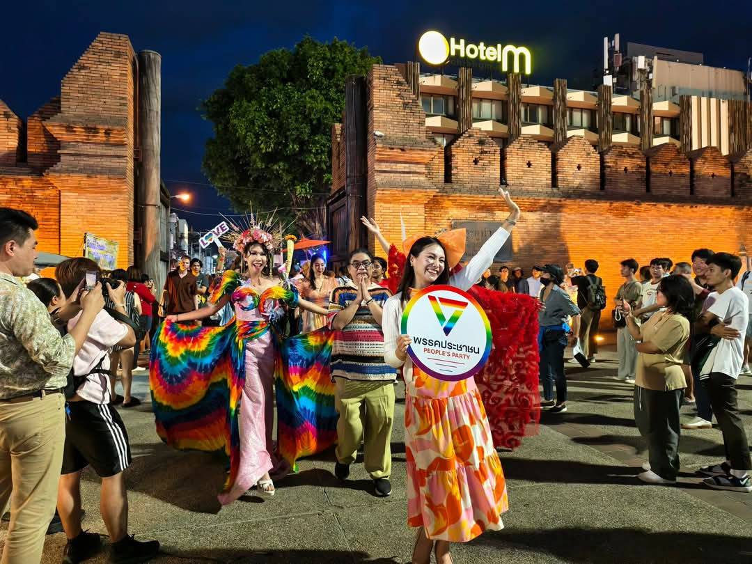 พรรคประชาชนร่วมเปิดเทศกาล Pride Month ที่เชียงใหม่ รณรงค์ยุติอาชญากรรมด้วยเหตุแห่งความเกลียดชัง ต่อผู้มีความหลากหลายทางเพศ 