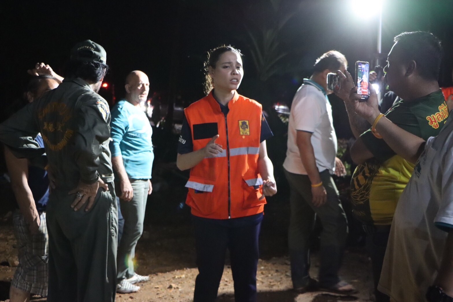 "ซาบีดา" ติดตามช่วยเหลือผู้ประสบอุทกภัย อ.บ้านไร่ จ.อุทัยธานี ใกล้ชิด 