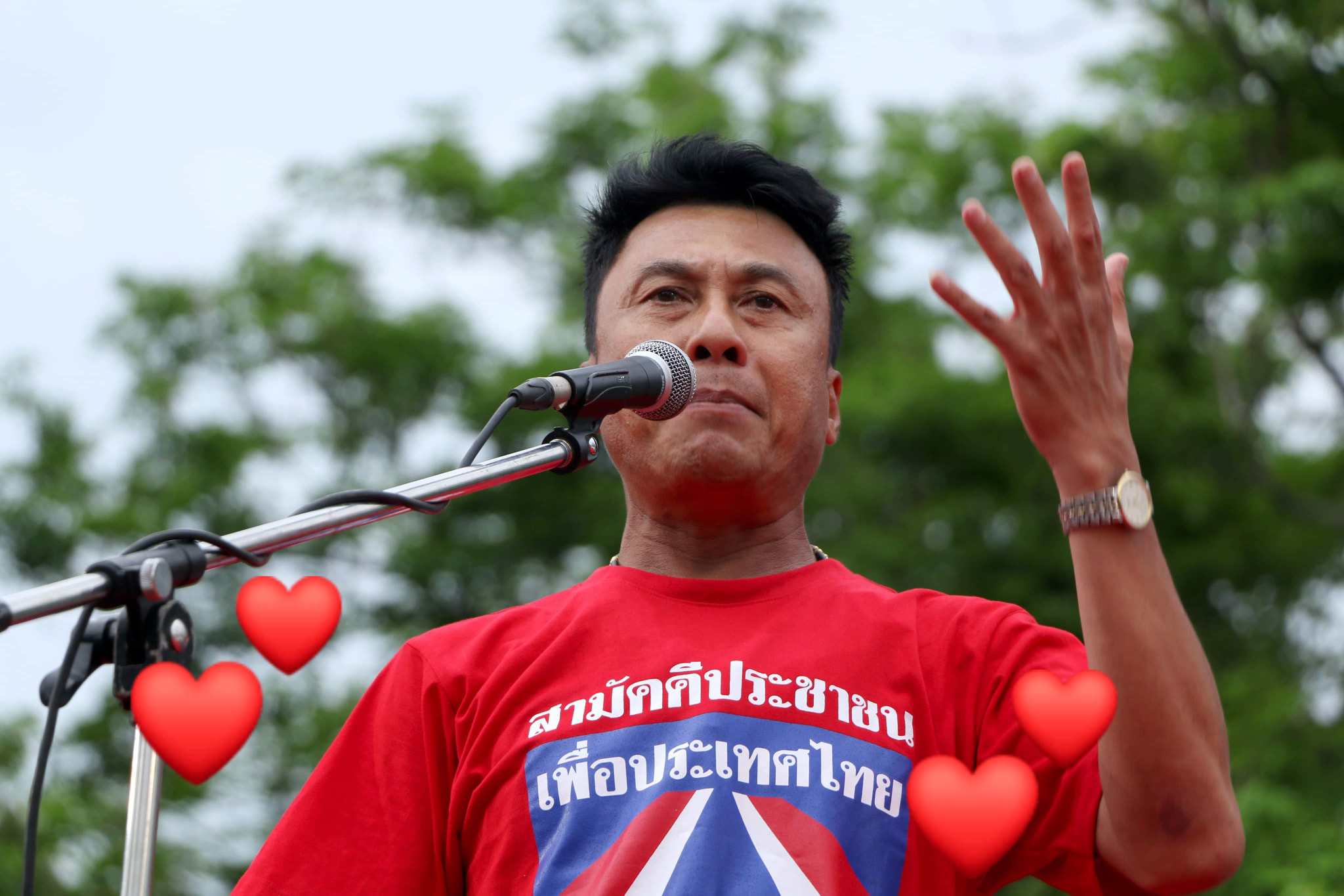 "โฆษกนปช." โดดป้อง "จตุพร" ยันพูดถึง "ทักษิณ" จริงทุกเรื่อง ไม่เกี่ยวสกัดแลนด์สไลด์ 