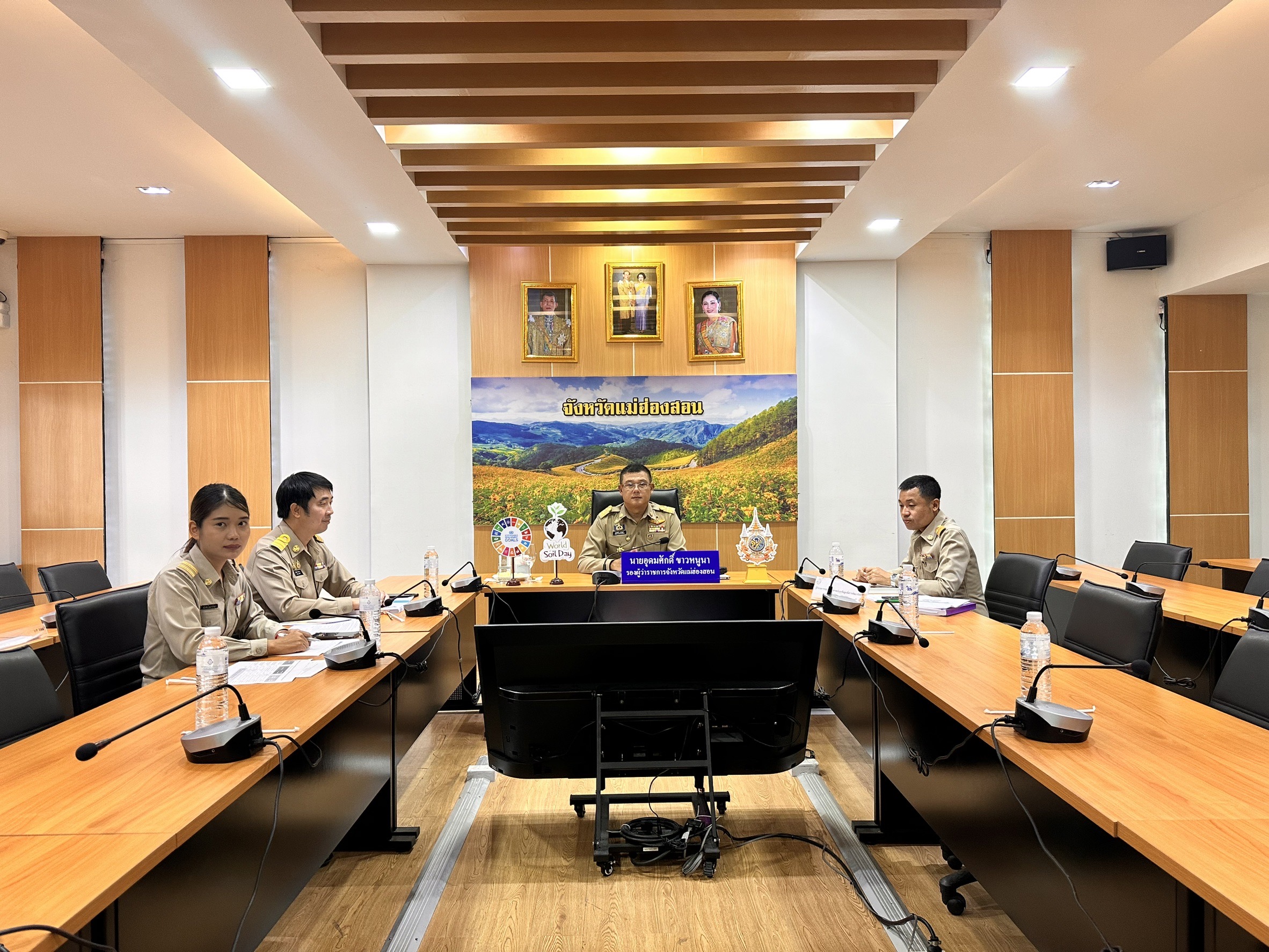 แม่ฮ่องสอนร่วมประชุมการติดตามเร่งรัดการเบิกจ่ายงบประมาณและการใช้จ่ายประจำปี 2567 ในส่วนภูมิภาค